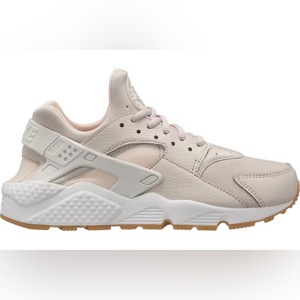 Nike Air Huarache Run Sneakers Desert Sand (Women's)